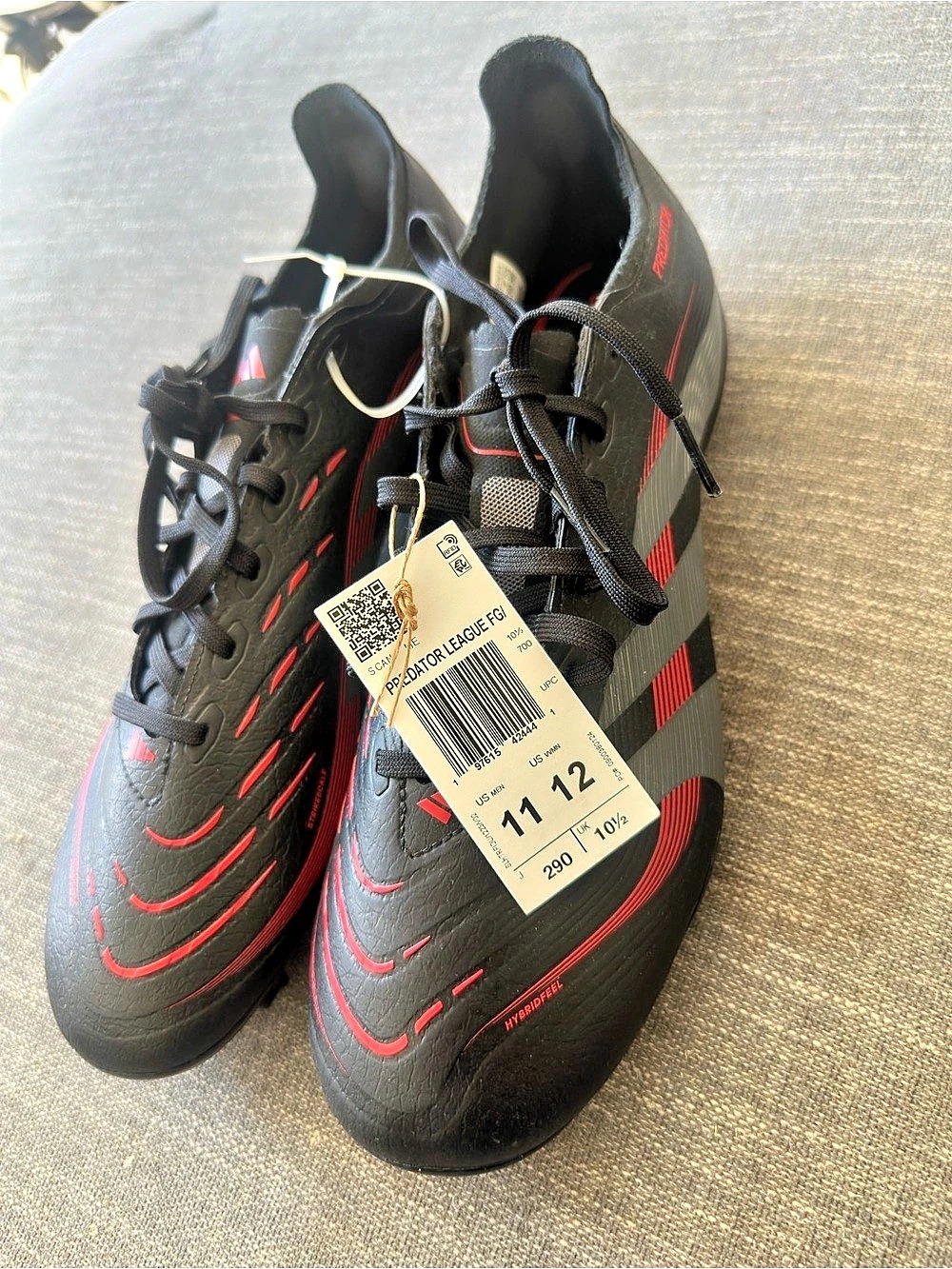 adidas Predator Men's Soccer Cleats Black & Red US 11 NWT
